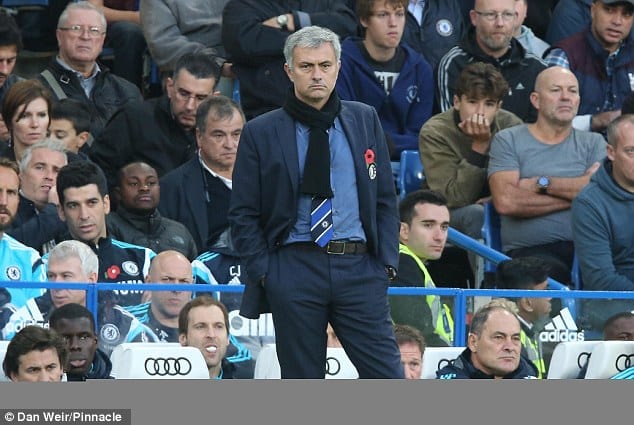 1414871851910_wps_16_Chelsea_Manager_Jose_Mour